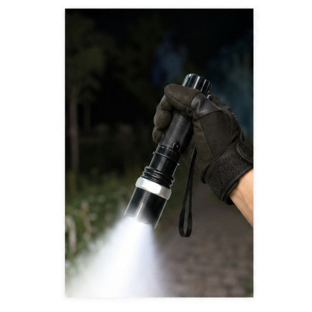 Linterna Táctica SWAT 8626